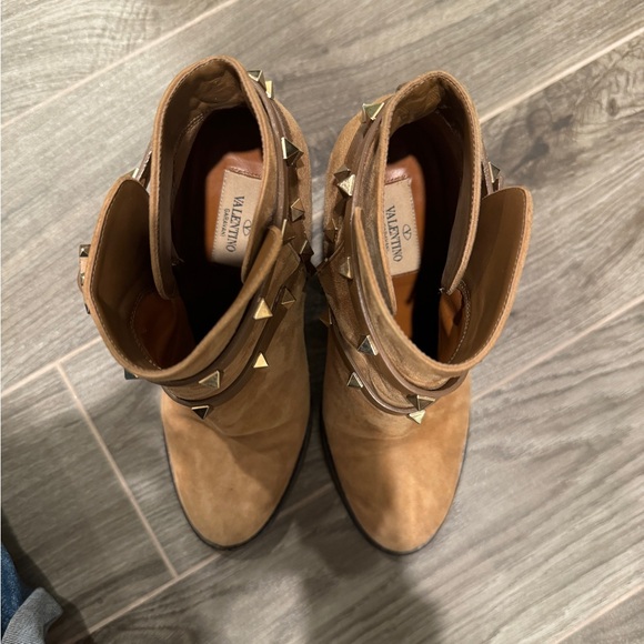 Valentino Rockstud Suede Block Heel Boots 37.5 - Picture 15 of 15